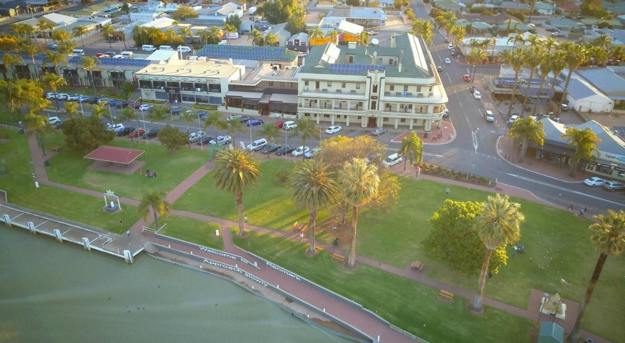 Hotel Renmark Eksteriør bilde